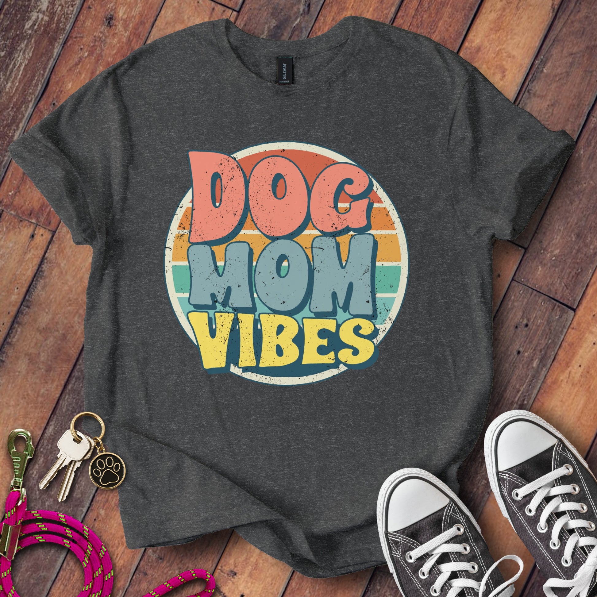 Retro-Inspired Dog Mom Vibes Graphic T-Shirt Product