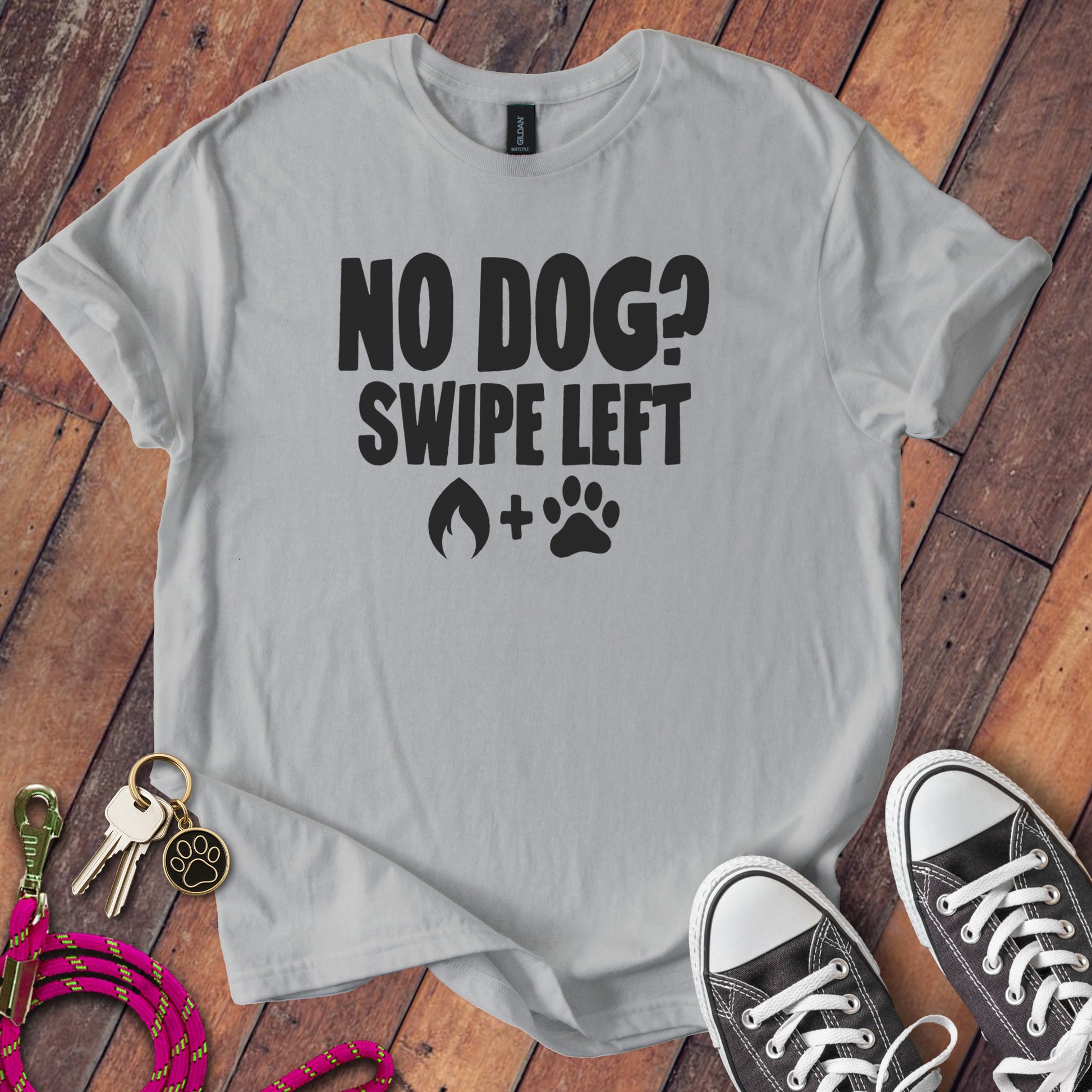 No Dog Swipe Left Casual T-Shirt Typical Gift Product